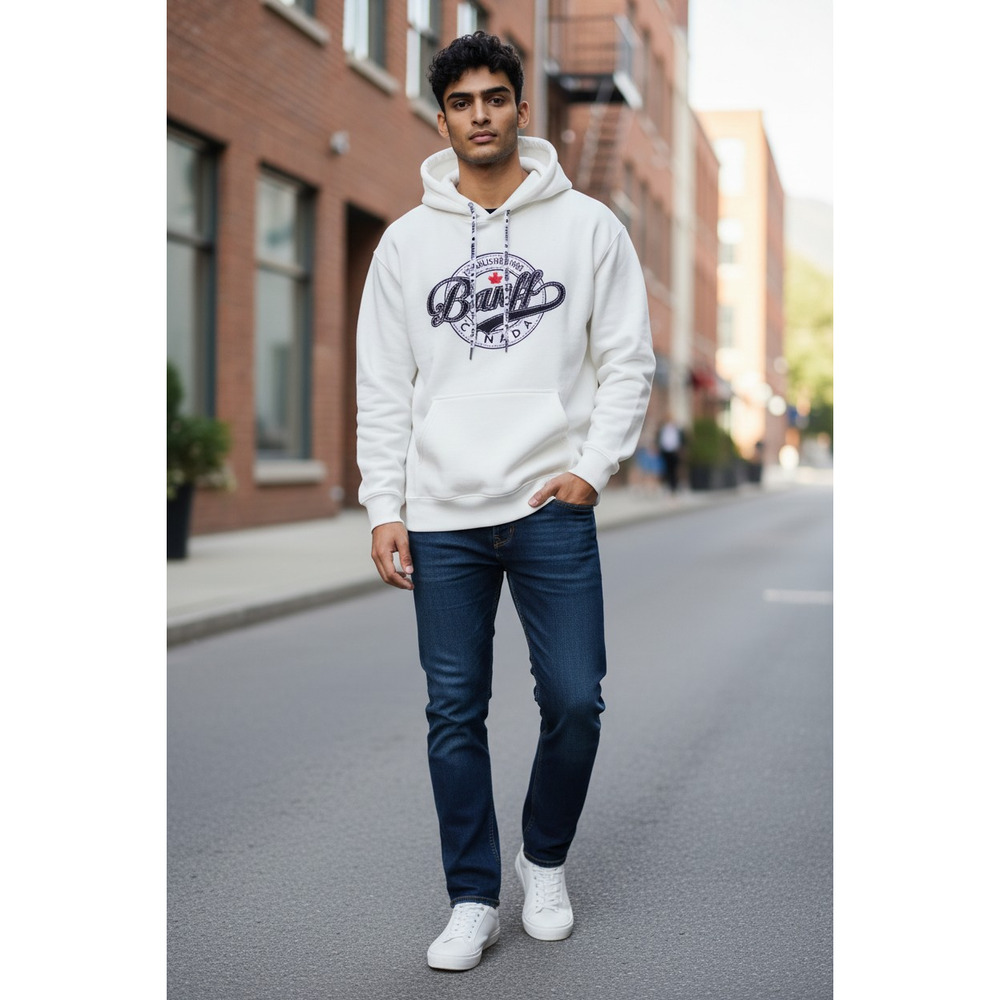Clothing Co. Banff Canada Graphic Pullover Hoodie Size: Large